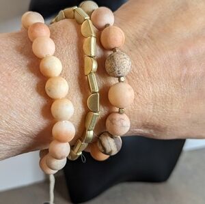 Universal Threads Genuine‎ Stone Stretch Bracelet